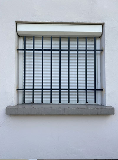 Fenêtre barreaux